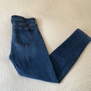 LOFT size 6P 28" waist jeans; skinny crop fit